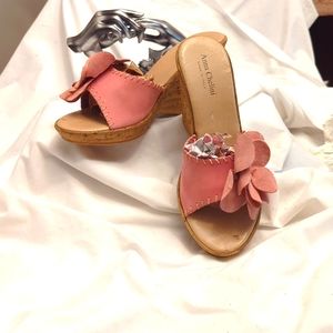 Anna Chelini Ladies wedge Sandal